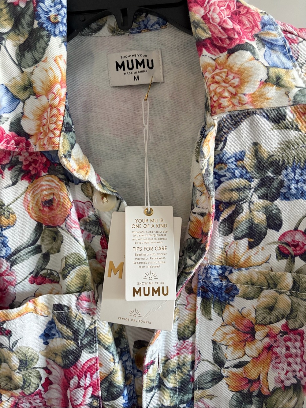 Show Me Your MuMu Multicolor Floral Button-Front romper - Picture 3 of 7